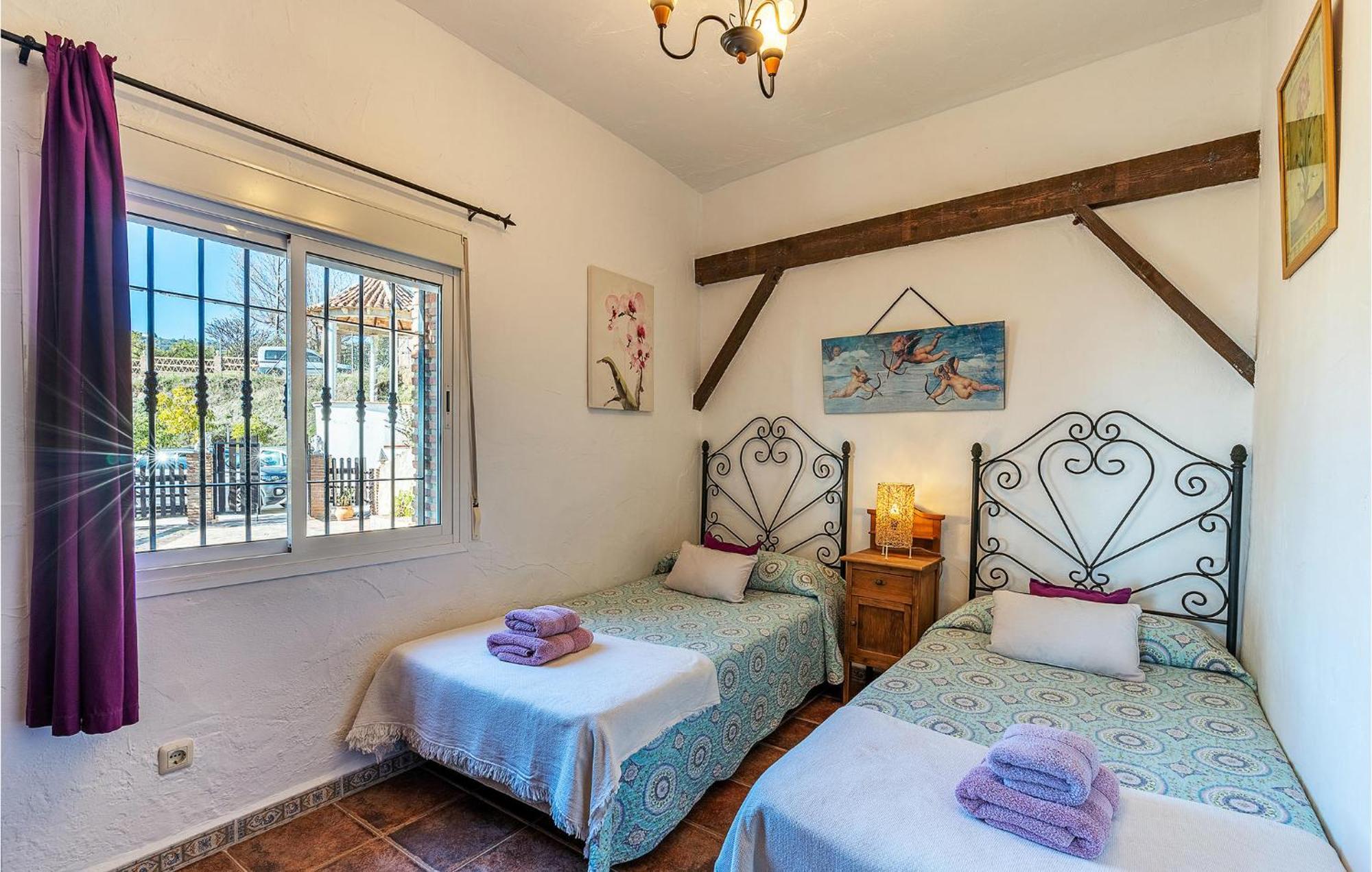 Amazing Home In Frigiliana With Kitchen Екстериор снимка