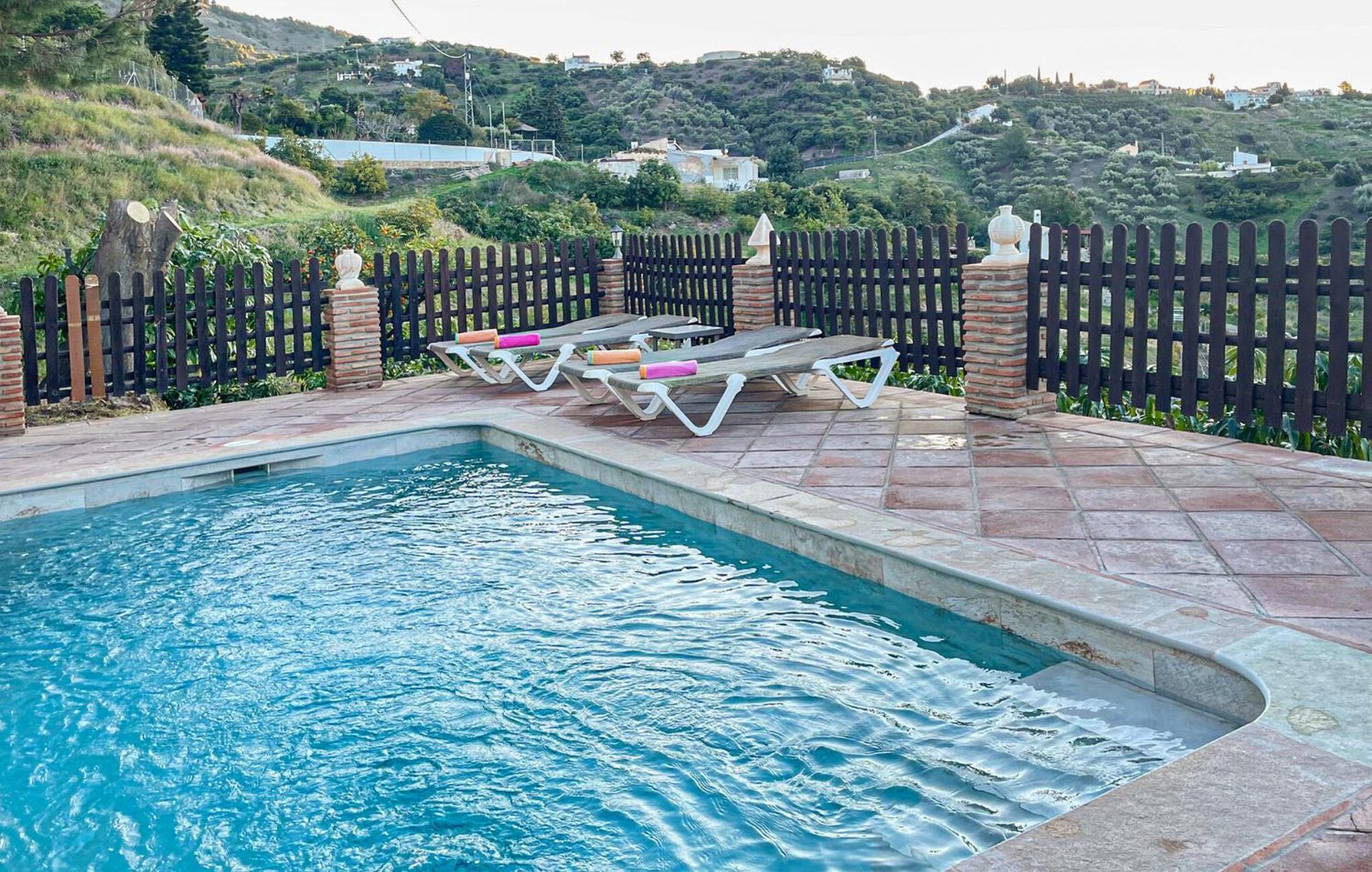 Amazing Home In Frigiliana With Kitchen Екстериор снимка